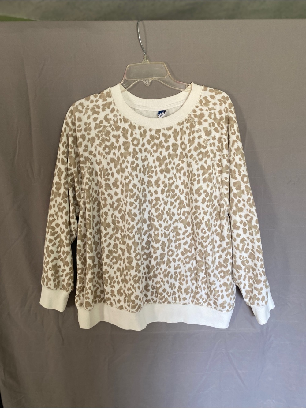 Old Navy Beige Leopard Print Crewneck Sweatshirt with Cream Trim